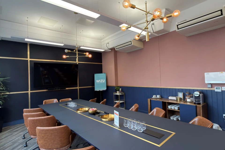 George Suite 3
