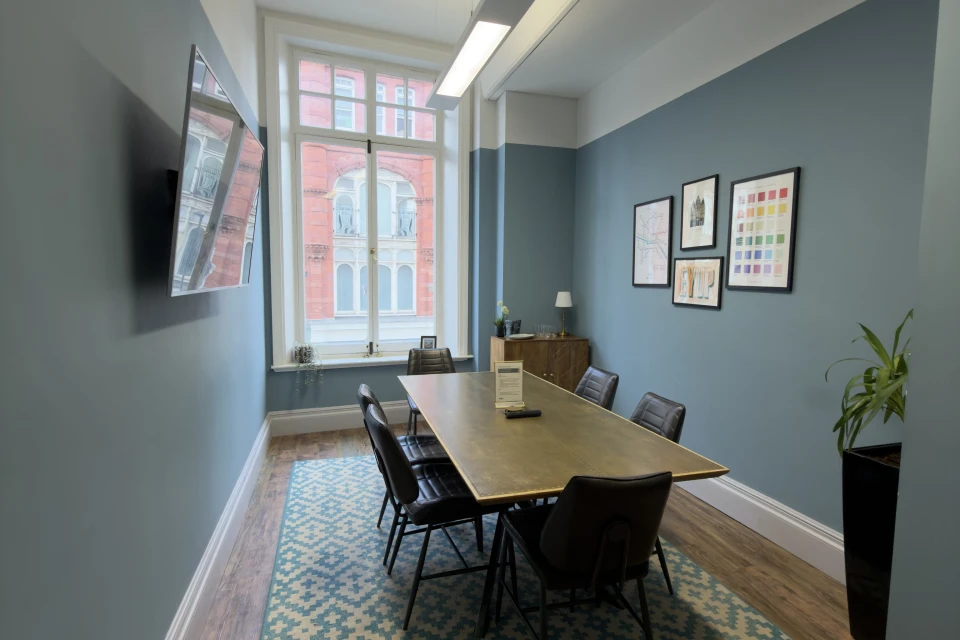 Kirkgate Suite - 6 person meeting space in Leeds