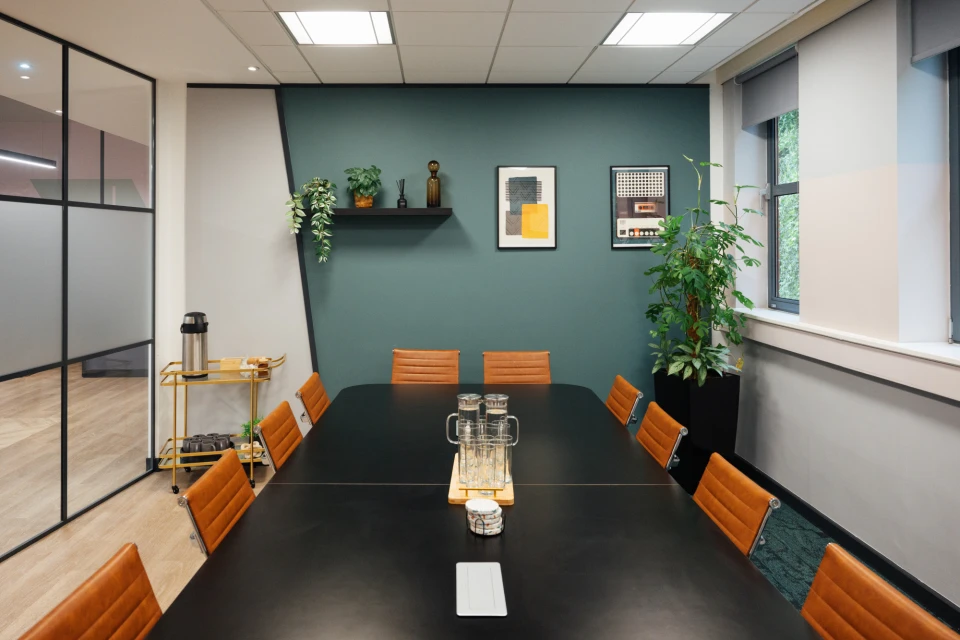 Harewood Suite boardroon for up to 12 persons