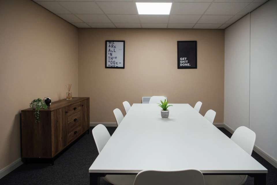 A spacious 8 person meeting room in Sheffield