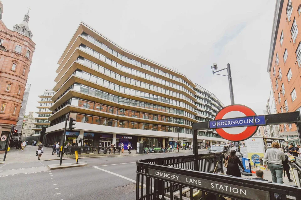 Holborn Gate main office view