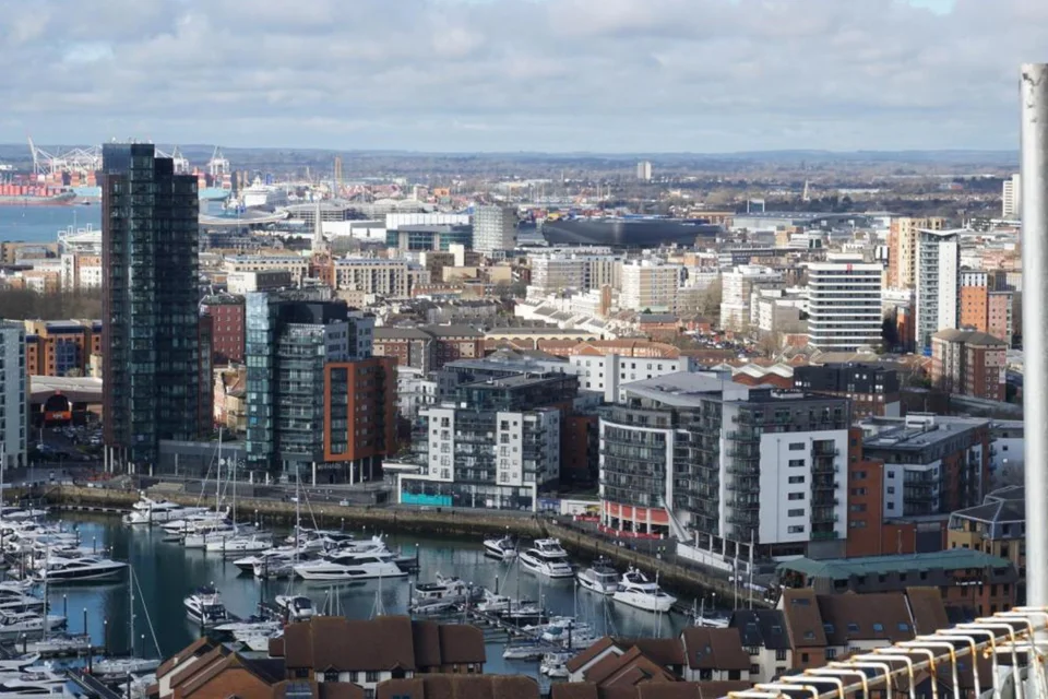 Southampton: A Thriving Hub for Flex Workspaces